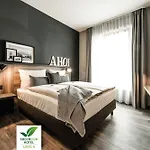 Hotel Harbr Ludwigsburg, A Member Of Radisson Individuals 3*